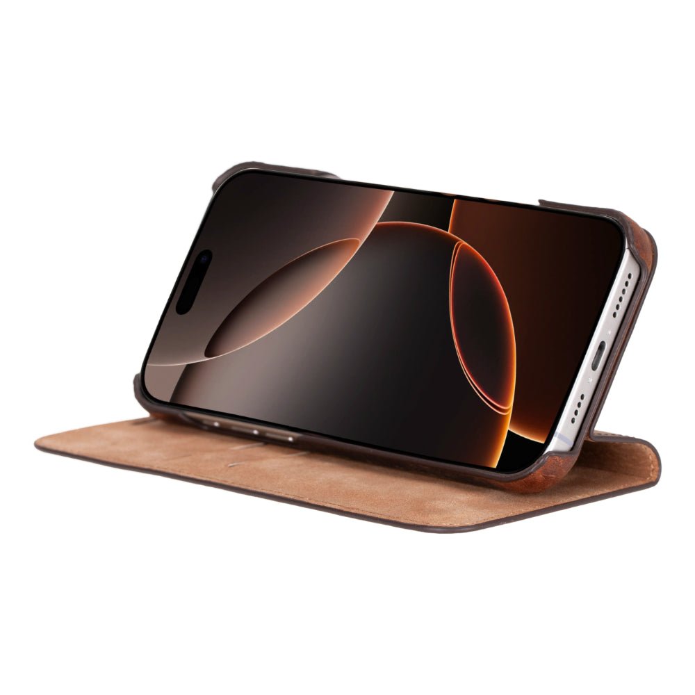Decatur Leather iPhone 16 Pro Folio Case